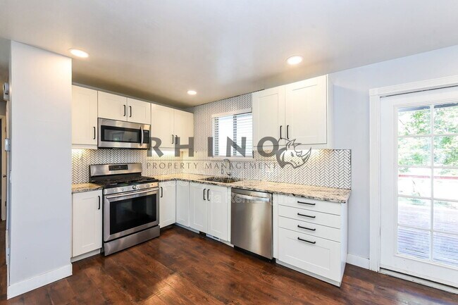 Foto del edificio - 983 E Dry Gulch Cir