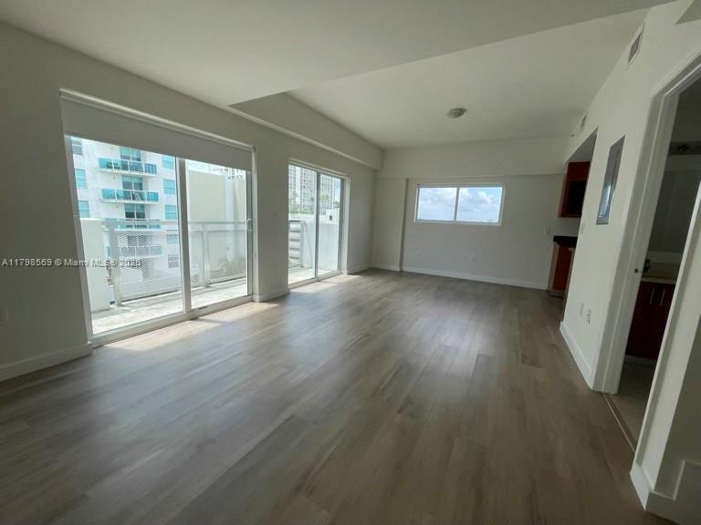 Foto principal - 1712 SW 2nd Ave