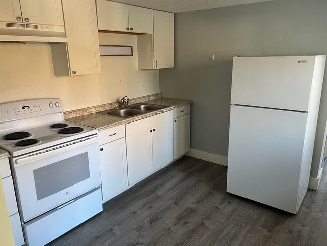 Building Photo - 53 Agassiz St