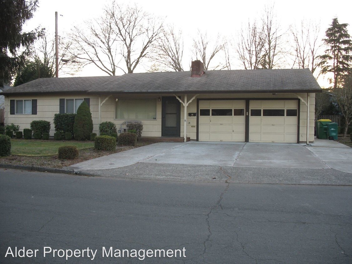 Foto principal - 13990 SW Derby St