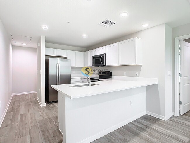 Building Photo - 3821 SW 43rd Ct