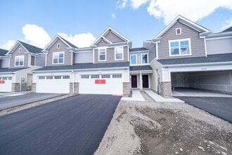Building Photo - 23042 Hazel Ln