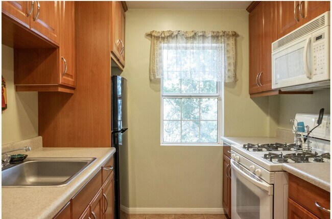 Foto del edificio - Charming 1BR apartment  in Echo Park, Los ...