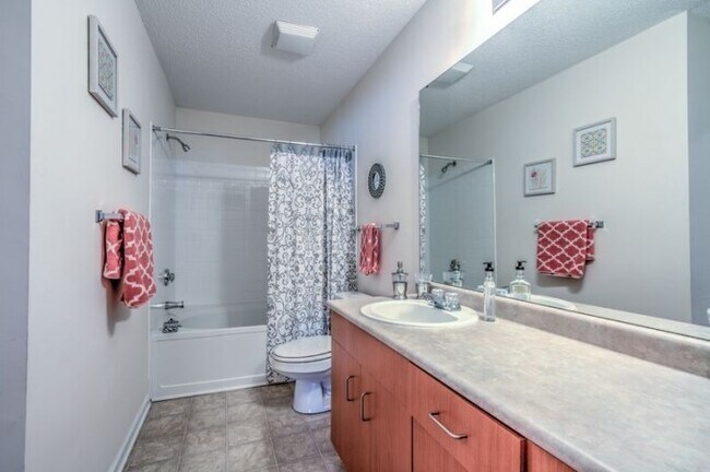 Interior Photo - The Shores at Elders Pond