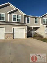 Building Photo - 334 N 6th Terrace