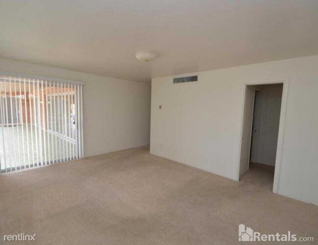 Foto del edificio - 3 br, 3 bath House - 5240 E RIVERHOUSE RD