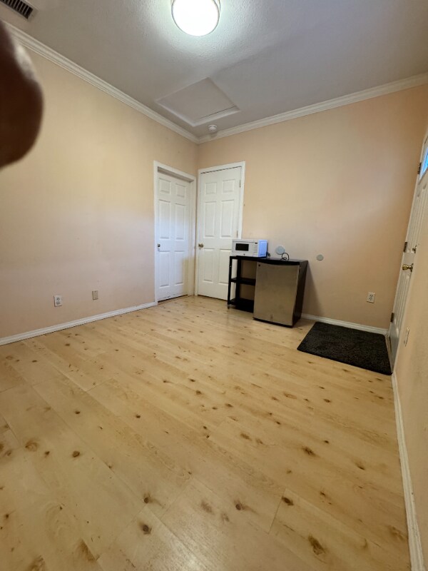 Foto del edificio - 18600 Horst Ave