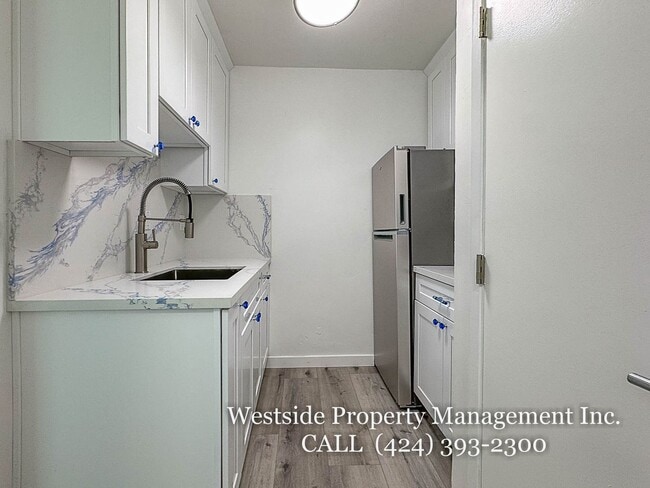 Foto del edificio - 416 Rose Ave