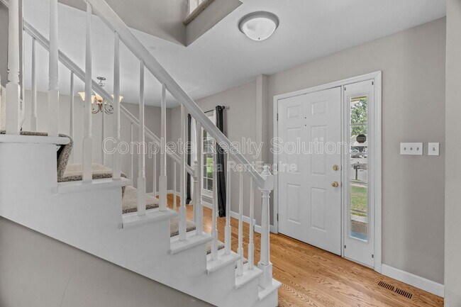 Foto del edificio - 16610 Green Needle Ct
