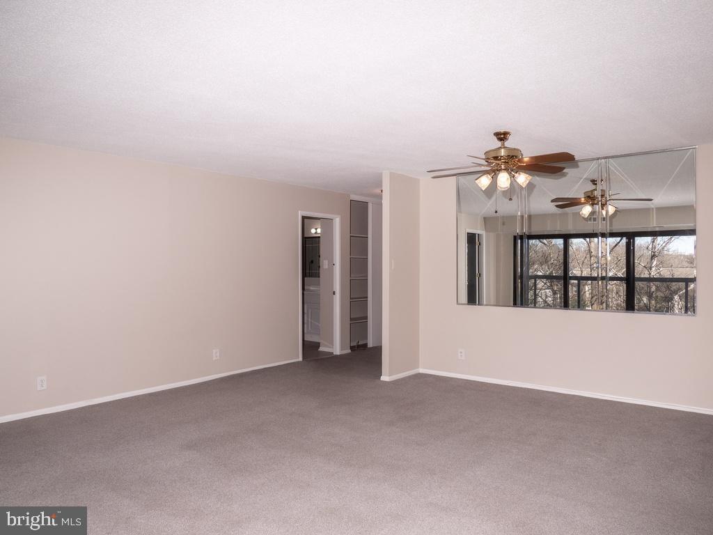 307 Yoakum Pkwy Unit 520, Alexandria, VA 22304 Condo for Rent in