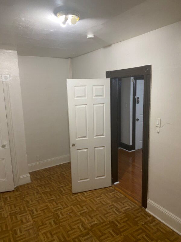 Building Photo - 626 Jackson Ave
