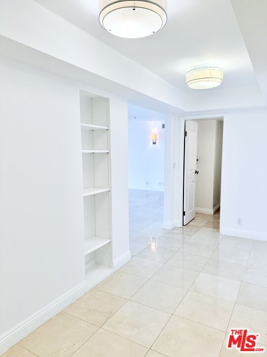 Foto del edificio - 10660 Wilshire Blvd