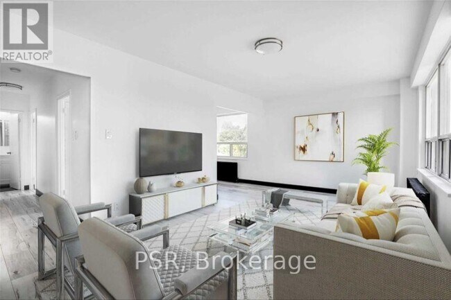 Photo du bâtiment - 600-600 Eglinton Ave W