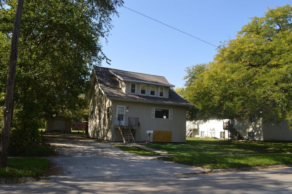 Foto principal - 137/139 S Franklin