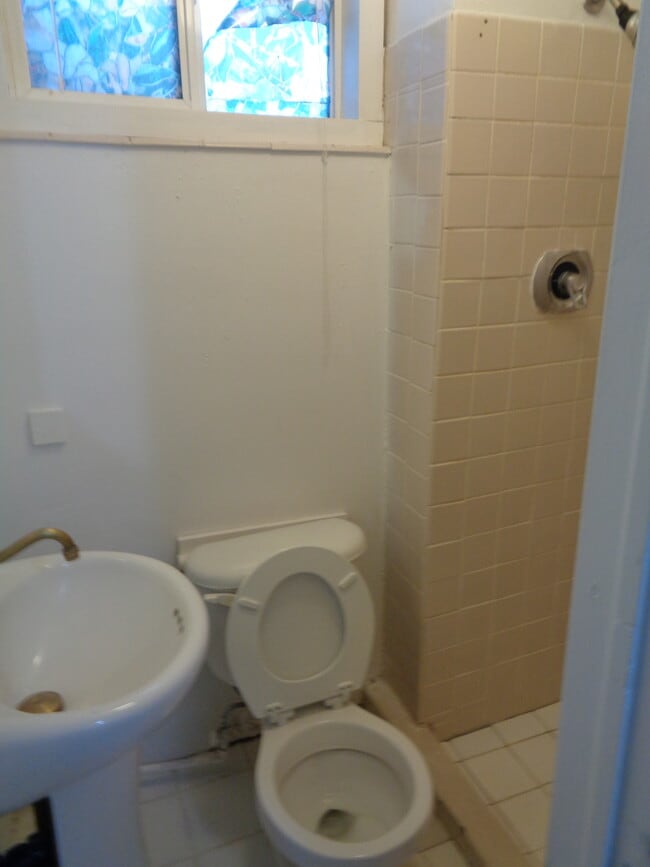 Building Photo - 3024 S 8850 W