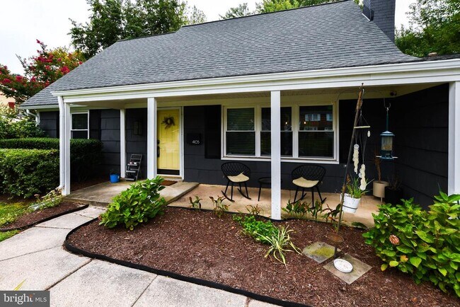 Foto del edificio - 4105 Yardley Ct