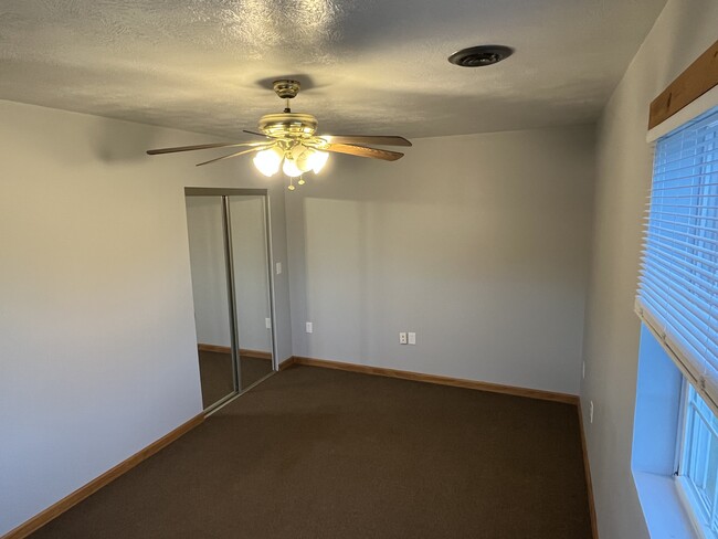 Building Photo - 5 Delray Ave