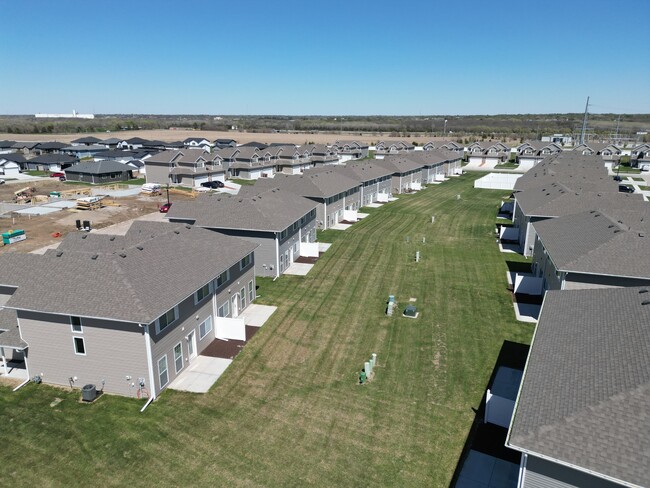 Building Photo - 835 W Bellezza St