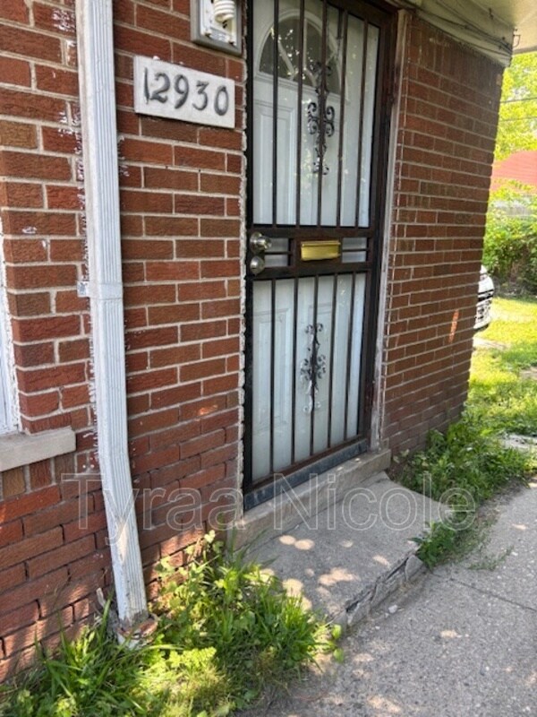 Foto del edificio - 12930 Southfield Service