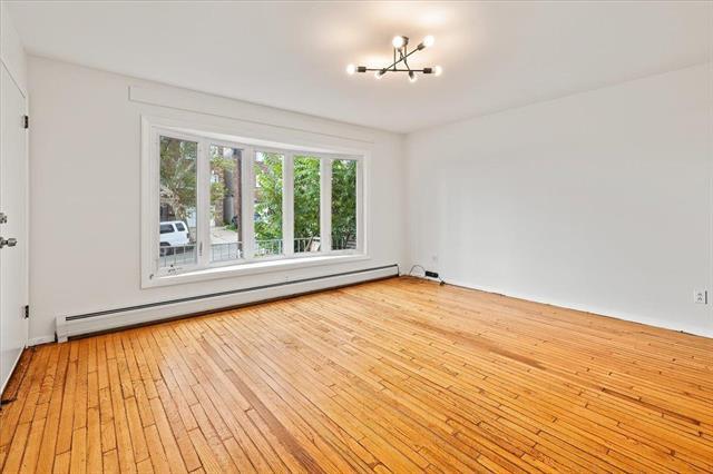 Building Photo - 430 Bramhall Ave