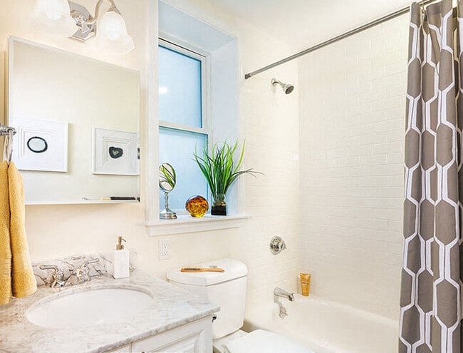 Interior Photo - CHR Cambridge - Harvard Square Communities