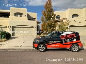 Building Photo - 523 Avital Dr NE
