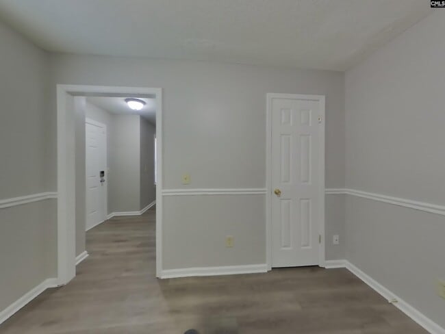 Building Photo - 120 Kenton Dr