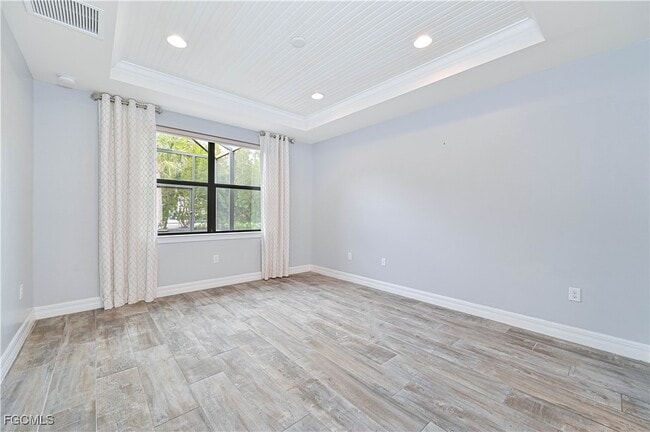 Building Photo - 14589 Laguna Dr