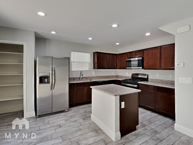 Building Photo - 3670 Via El Monte Ave