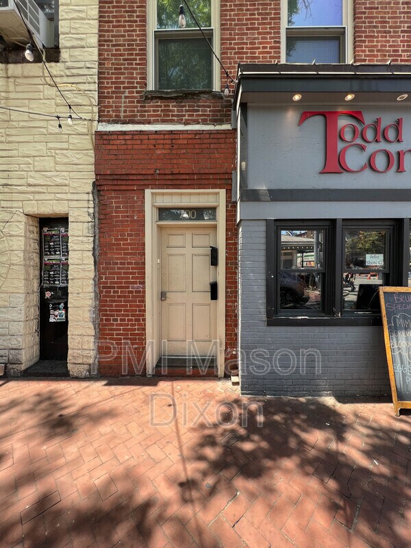 700 S Broadway Unit Apt 300, Baltimore, MD 21231 Condo for Rent in