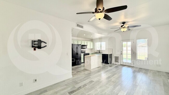 Building Photo - 126 W Gary Way