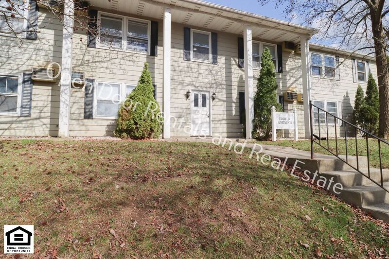 Primary Photo - 1712 Franklin Ave