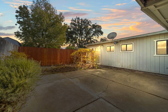 Foto del edificio - 2 Dawn Dr