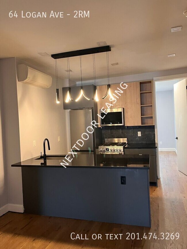 Building Photo - 64 Logan Ave Building Photo - 64 Logan Ave