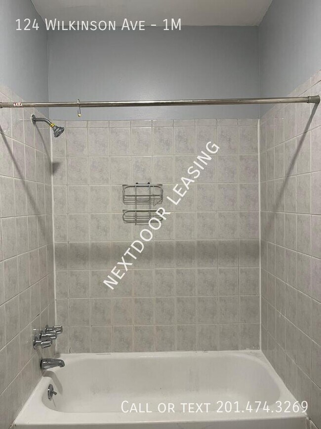 Foto del edificio - 124 Wilkinson Ave