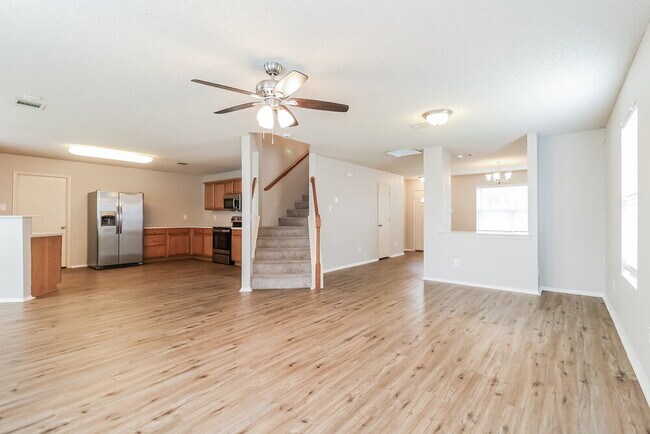 Foto del edificio - 8141 Colbi Ln