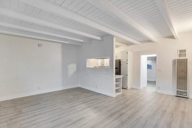 Foto del edificio - 3324 Drew St