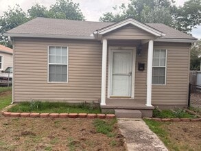 Building Photo - 6811 NW 49th St