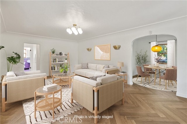 Foto del edificio - 2130 Apex Ave