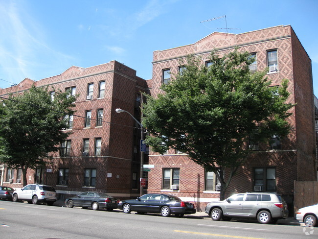Foto del edificio - 3142 Coney Island Ave