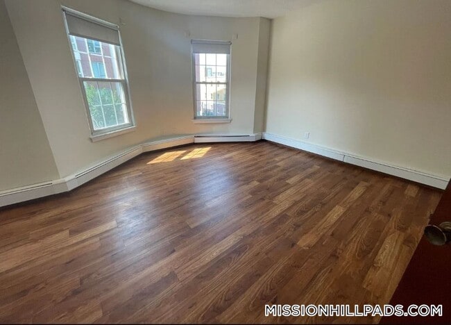Building Photo - 46 S Huntington Ave