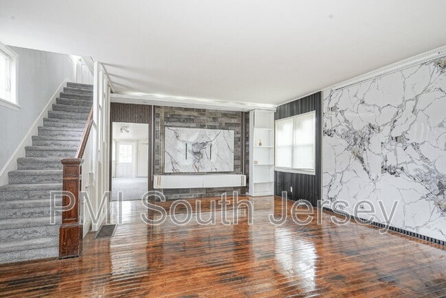 Foto del edificio - 121 Oak St