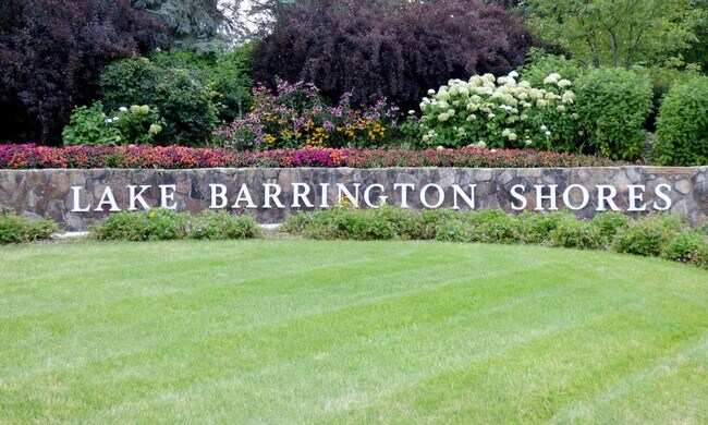 LBS Entrance - 25 Shoreline Rd