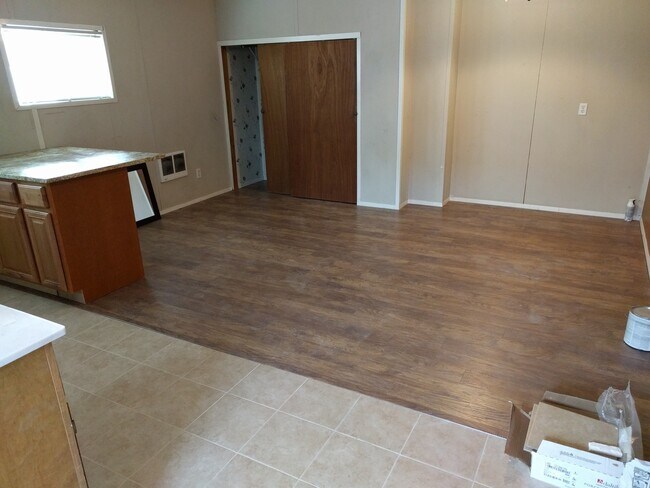 Building Photo - Private Studio Apartment