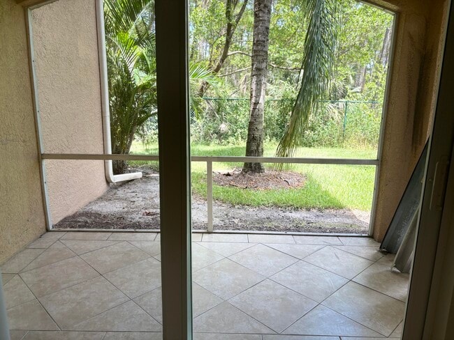 Foto del edificio - 3693 NW Adriatic Ln