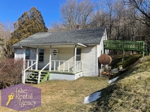 Building Photo - 303 Burkett Ave