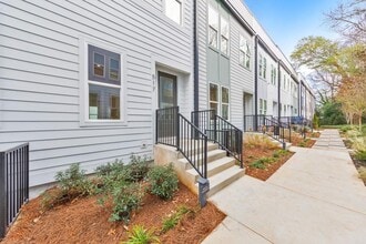 Building Photo - 517 Motivation Cir NW