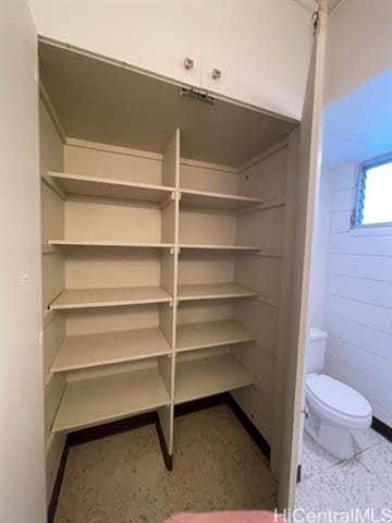 Building Photo - 1404 Kewalo St