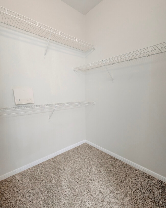 Walk in Closet - Woodland Hills Luxury Apartments