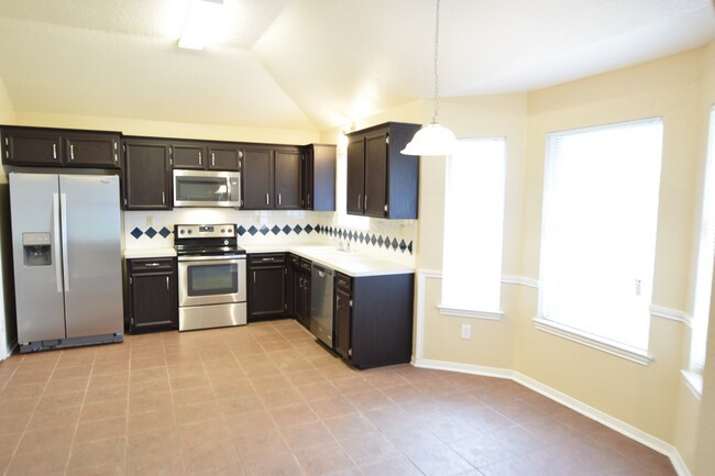 Foto del edificio - 2108 Amethyst Dr